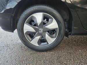 Honda Fit HYBRID AUTOMATIC- SE NAVIGATION