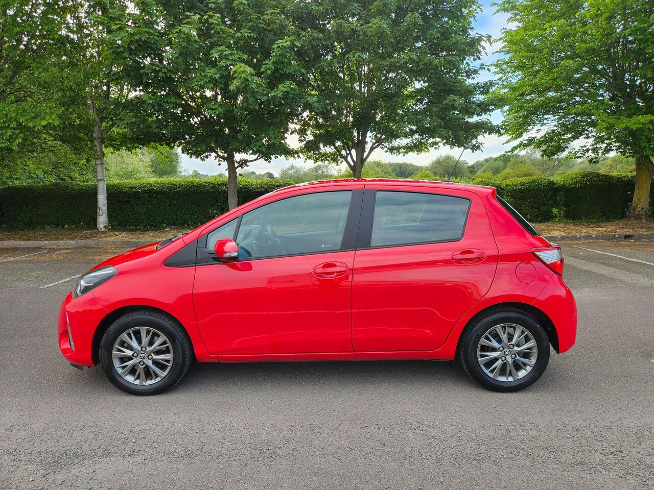 Toyota Yaris 1.5 VVT-i Icon Euro 6 5dr