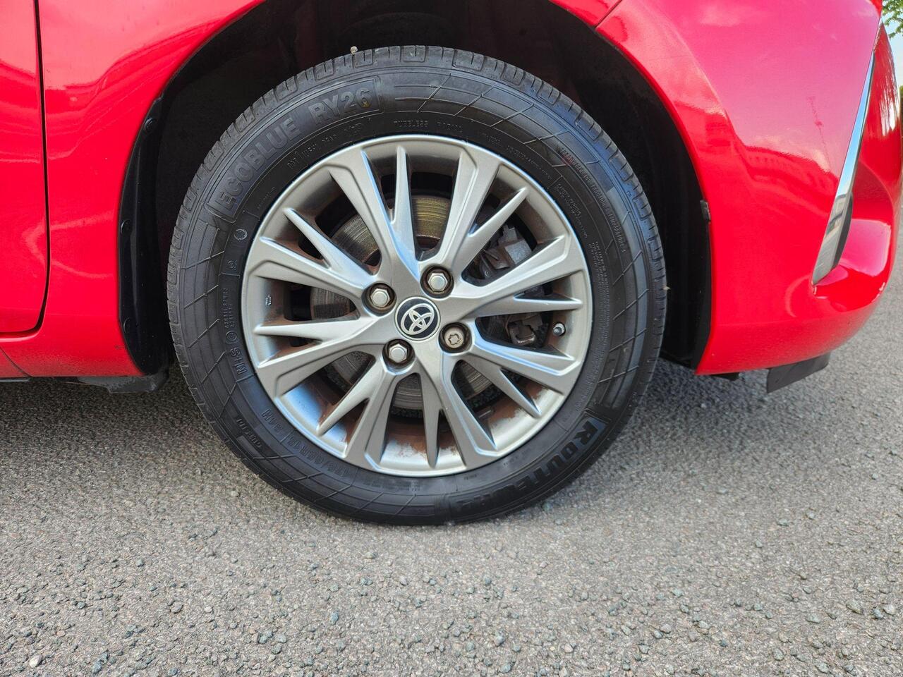 Toyota Yaris 1.5 VVT-i Icon Euro 6 5dr