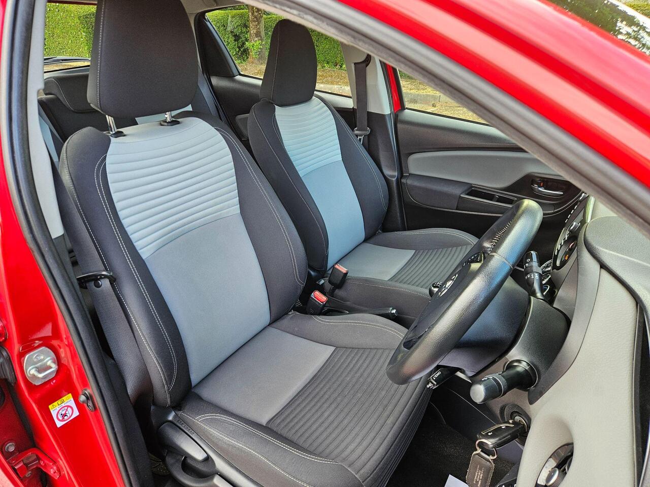 Toyota Yaris 1.5 VVT-i Icon Euro 6 5dr