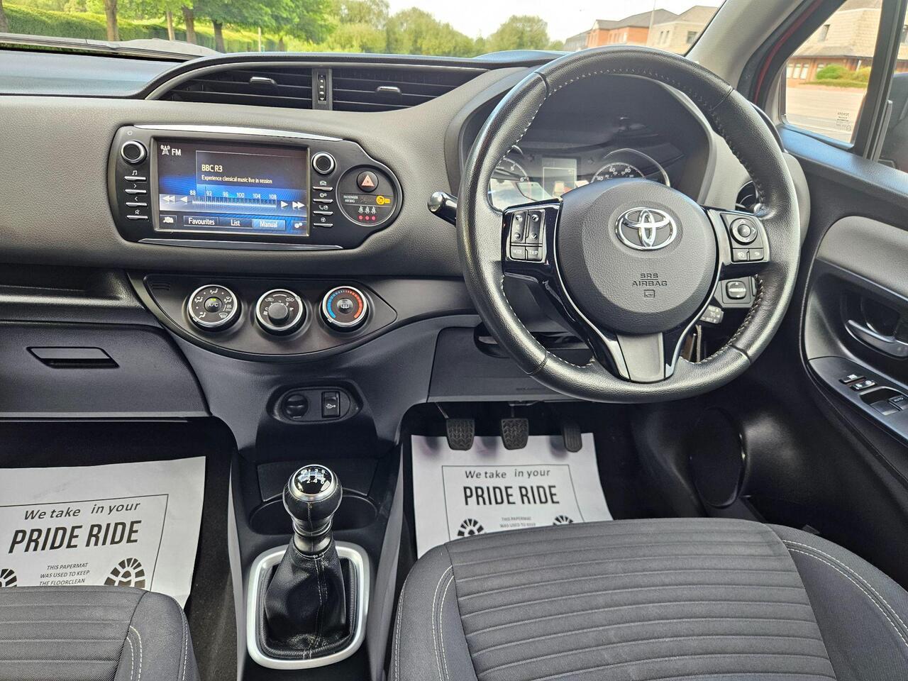 Toyota Yaris 1.5 VVT-i Icon Euro 6 5dr