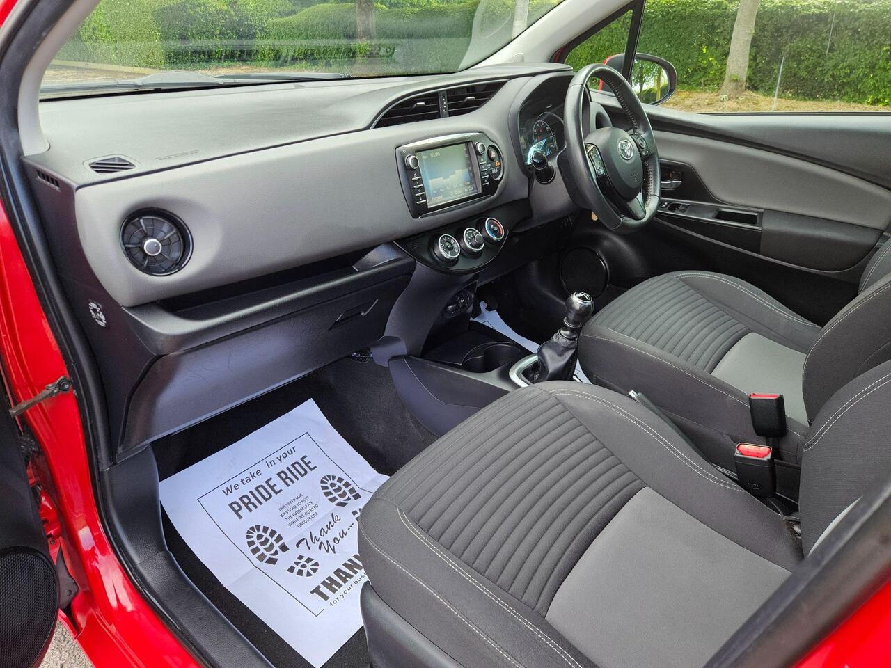 Toyota Yaris 1.5 VVT-i Icon Euro 6 5dr
