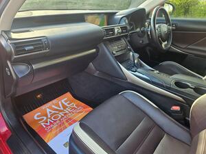 Lexus IS 2.5 300H Premier Saloon 4dr Petrol Hybrid E-CVT EURO 6 (s/s) (223 PS)