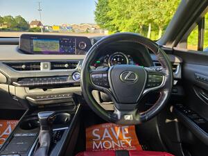 Lexus UX 2.0 250H F Sport E-CVT EURO 6 (s/s) 5dr