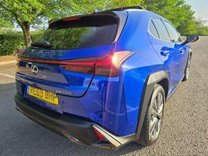 Lexus UX 2.0 250H F Sport E-CVT EURO 6 (s/s) 5dr