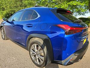 Lexus UX 2.0 250H F Sport E-CVT EURO 6 (s/s) 5dr