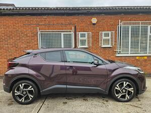 Toyota C-HR 1.8 VVT-h GPF Design SUV 5dr Petrol Hybrid CVT EURO 6 (s/s) (122 PS)
