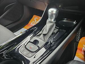 Toyota C-HR 1.8 VVT-h GPF Design SUV 5dr Petrol Hybrid CVT EURO 6 (s/s) (122 PS)