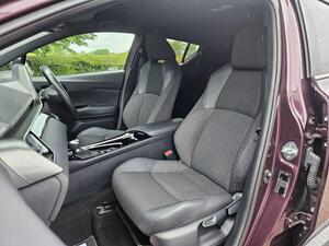 Toyota C-HR 1.8 VVT-h GPF Design SUV 5dr Petrol Hybrid CVT EURO 6 (s/s) (122 PS)