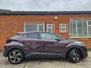 Toyota C-HR 1.8 VVT-h GPF Design SUV 5dr Petrol Hybrid CVT EURO 6 (s/s) (122 PS)