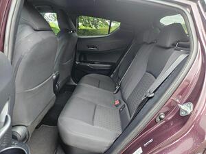 Toyota C-HR 1.8 VVT-h GPF Design SUV 5dr Petrol Hybrid CVT EURO 6 (s/s) (122 PS)