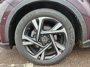 Toyota C-HR 1.8 VVT-h GPF Design SUV 5dr Petrol Hybrid CVT EURO 6 (s/s) (122 PS)