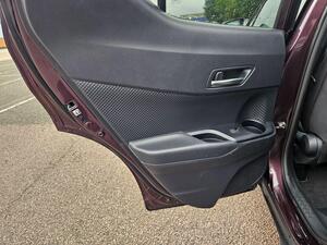 Toyota C-HR 1.8 VVT-h GPF Design SUV 5dr Petrol Hybrid CVT EURO 6 (s/s) (122 PS)