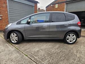 Honda Jazz 1.4 i-VTEC EXL EURO 5 5dr