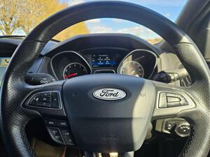 Ford Focus 2.0T EcoBoost ST-3 EURO 6 (s/s) 5dr