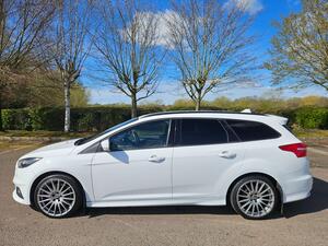 Ford Focus 2.0T EcoBoost ST-3 EURO 6 (s/s) 5dr