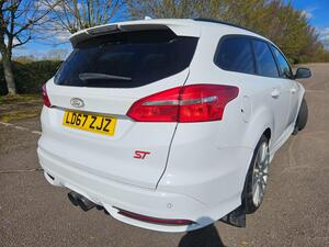 Ford Focus 2.0T EcoBoost ST-3 EURO 6 (s/s) 5dr