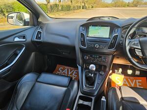 Ford Focus 2.0T EcoBoost ST-3 EURO 6 (s/s) 5dr