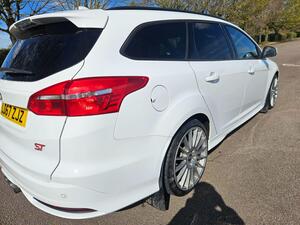 Ford Focus 2.0T EcoBoost ST-3 EURO 6 (s/s) 5dr