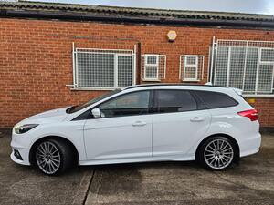 Ford Focus 2.0T EcoBoost ST-3 EURO 6 (s/s) 5dr