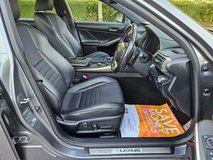 Lexus IS 2.5 300h F Sport E-CVT Euro 6 (s/s) 4dr