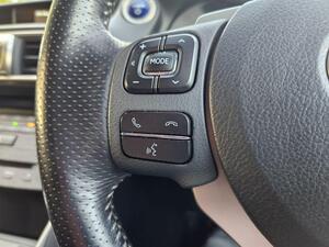 Lexus IS 2.5 300h F Sport E-CVT Euro 6 (s/s) 4dr