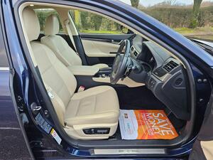 Lexus GS 2.5 250 V6 Luxury AUTO EURO 5 4dr