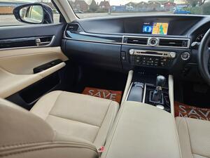 Lexus GS 2.5 250 V6 Luxury AUTO EURO 5 4dr