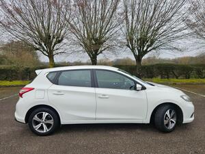 Nissan Pulsar 1.2 DIG-T Acenta XTRON EURO 5 (s/s) 5dr EURO 5