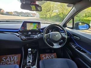 Toyota C-HR 1.8 VVT-h Dynamic CVT EURO 6 (s/s) 5dr