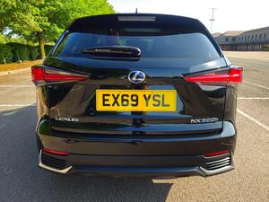 Lexus NX 2.5 300h GPF E-CVT 4WD Euro 6 (s/s) 5dr