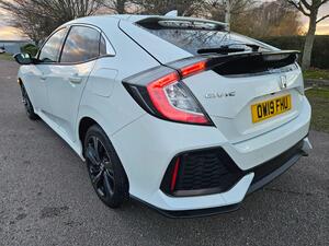 Honda Civic 1.6 i-DTEC EX EURO 6 (s/s) 5dr