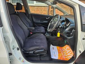 Honda Jazz 1.3H IMA HS CVT EURO 5 5dr