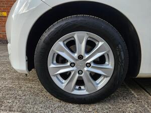 Honda Jazz 1.3H IMA HS CVT EURO 5 5dr