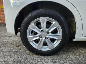 Honda Jazz 1.3H IMA HS CVT EURO 5 5dr