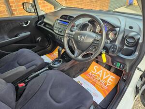 Honda Jazz 1.3H IMA HS CVT EURO 5 5dr