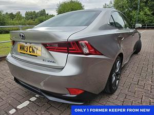 Lexus IS 2.5 300h F Sport E-CVT Euro 5 (s/s) 4dr