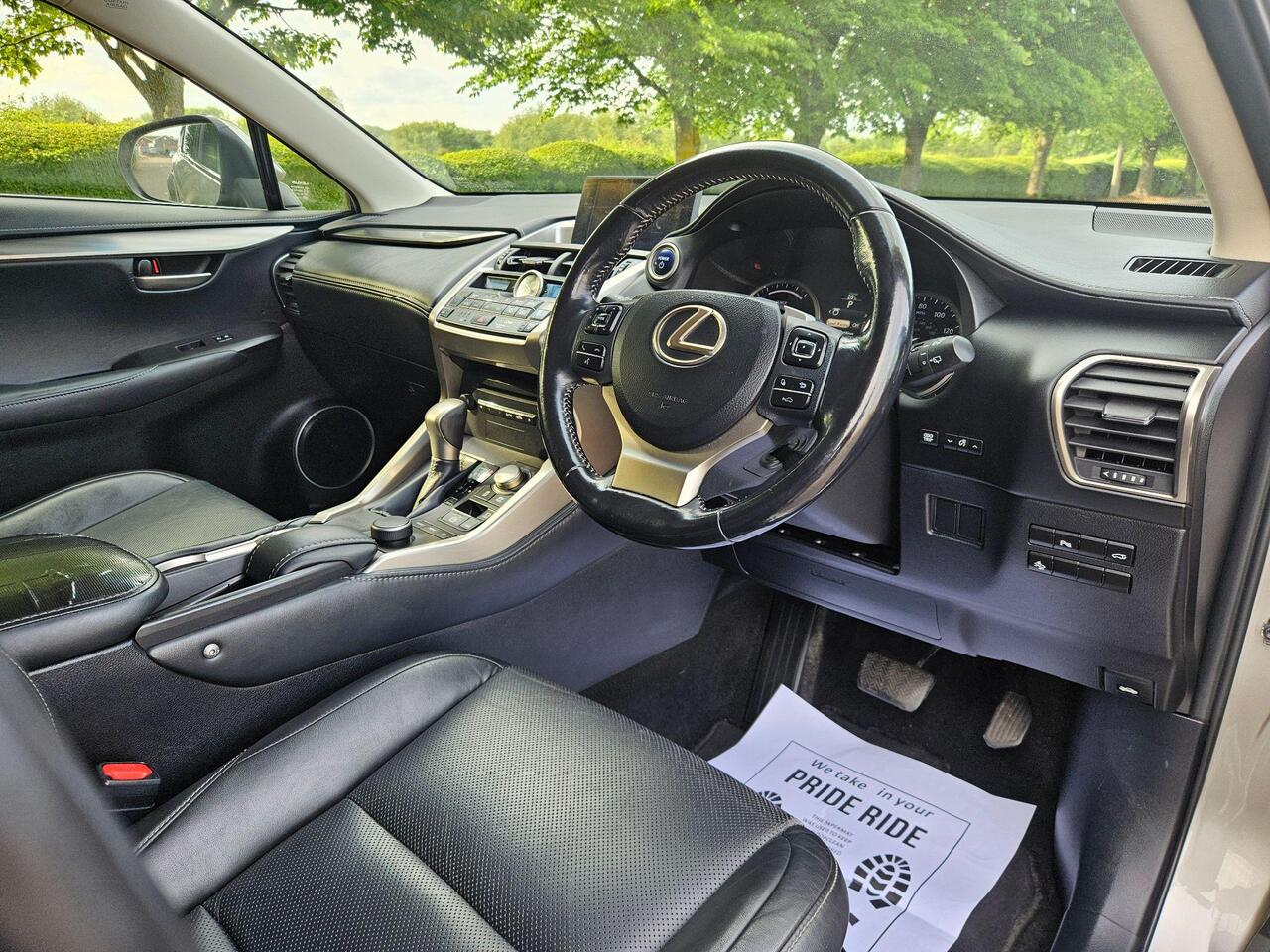 Lexus NX 2.5 300h Luxury E-CVT 4WD Euro 6 (s/s) 5dr