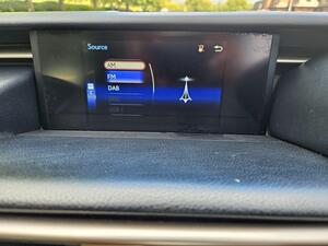 Lexus IS 2.5 300h Executive Edition Saloon 4dr Petrol Hybrid E-CVT Euro 5 (s/s) (223 ps)