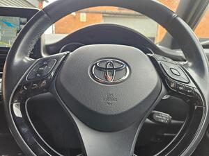 Toyota C-HR 1.8 VVT-h Design CVT EURO 6 (s/s) 5dr