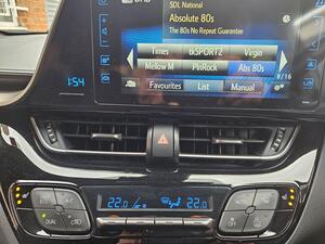 Toyota C-HR 1.8 VVT-h Design CVT EURO 6 (s/s) 5dr