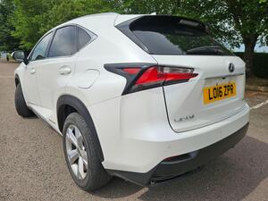Lexus NX 2.5 300H Premier E-CVT 4WD EURO 6 (s/s) 5dr
