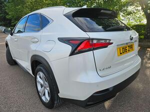 Lexus NX 2.5 300H Premier E-CVT 4WD EURO 6 (s/s) 5dr