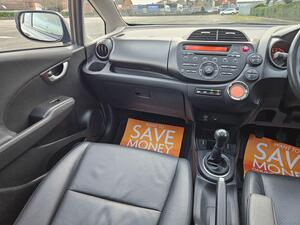 Honda Jazz 1.4 i-VTEC EXL EURO 5 5dr
