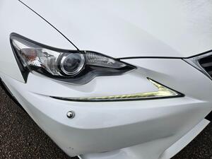 Lexus IS 2.5 300H Executive Edition E-CVT EURO 5 (s/s) 4dr