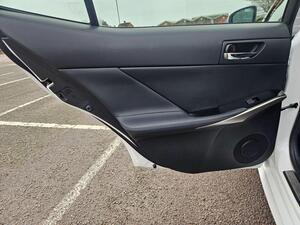 Lexus IS 2.5 300H Executive Edition E-CVT EURO 5 (s/s) 4dr