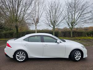 Lexus IS 2.5 300H Executive Edition E-CVT EURO 5 (s/s) 4dr