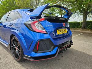Honda Civic 2.0 VTEC Turbo TYPE R GT EURO 6 (s/s) 5dr