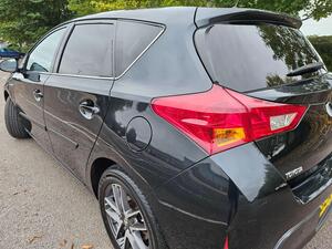 Toyota Auris 1.8 VVT-h ICON PLUS CVT EURO 5 (s/s) 5dr