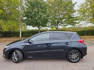 Toyota Auris 1.8 VVT-h ICON PLUS CVT EURO 5 (s/s) 5dr